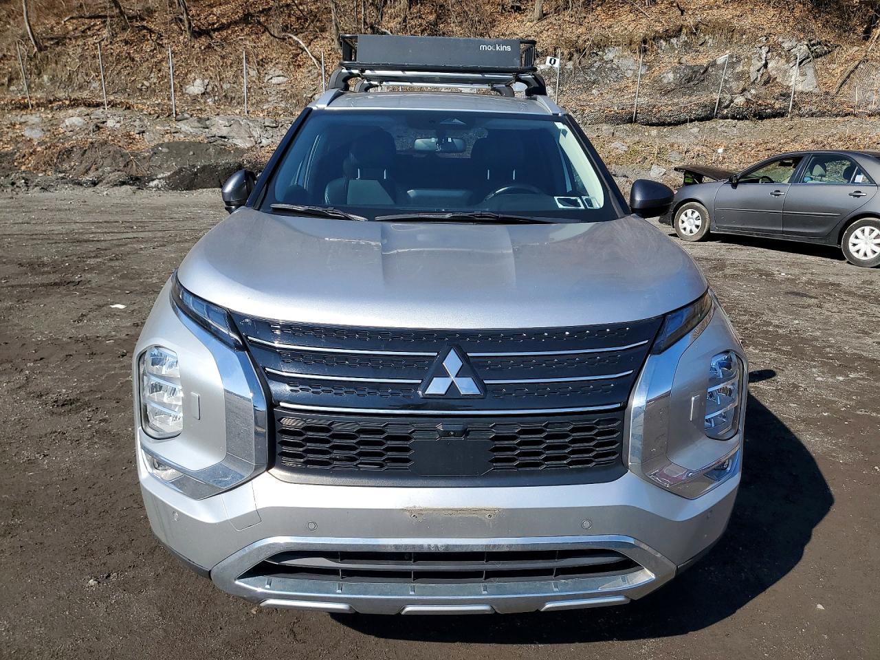 2022 Mitsubishi Outlander Se - Фото 5