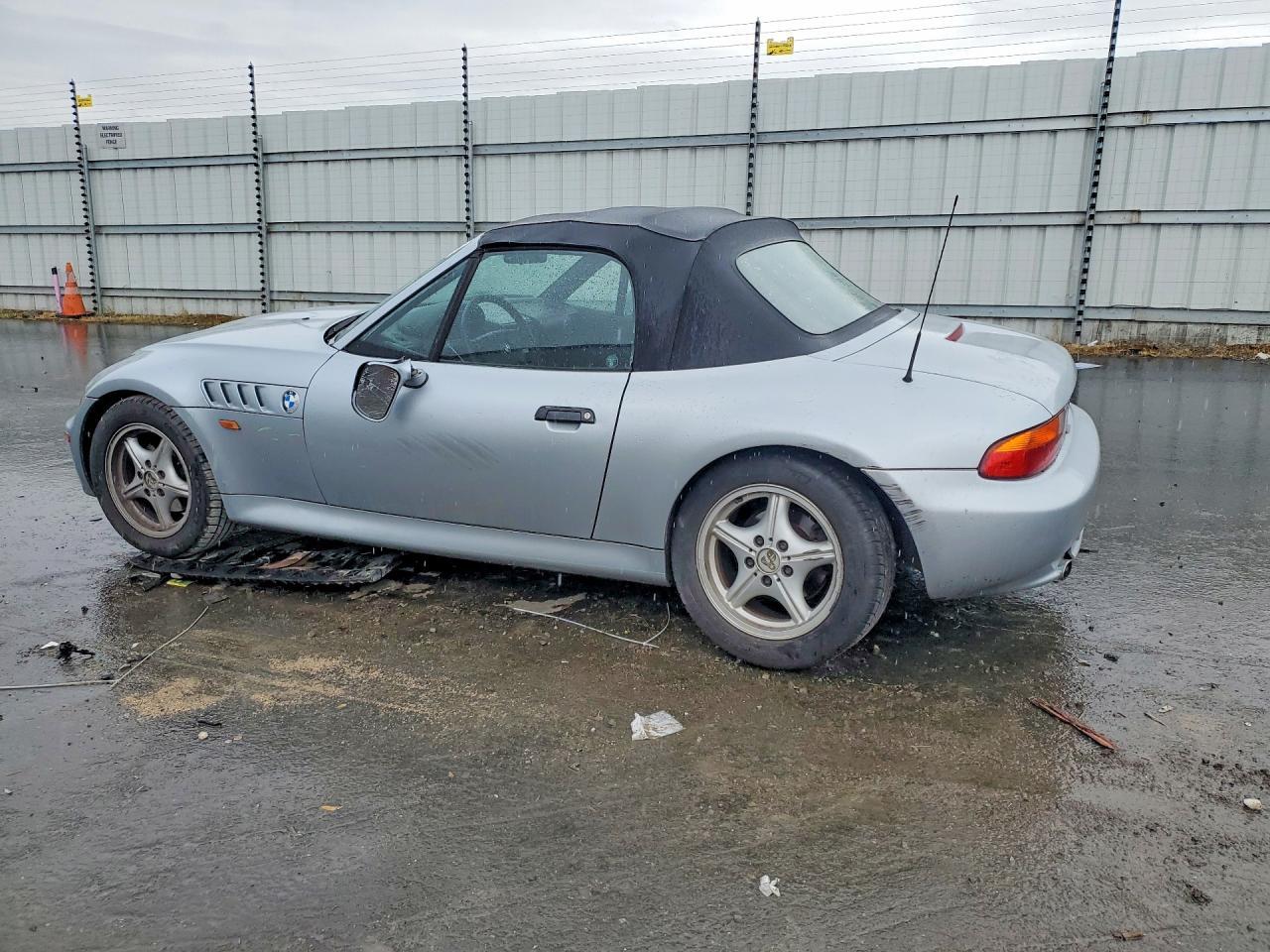 1998 BMW Z3 1.9 - Фото 2