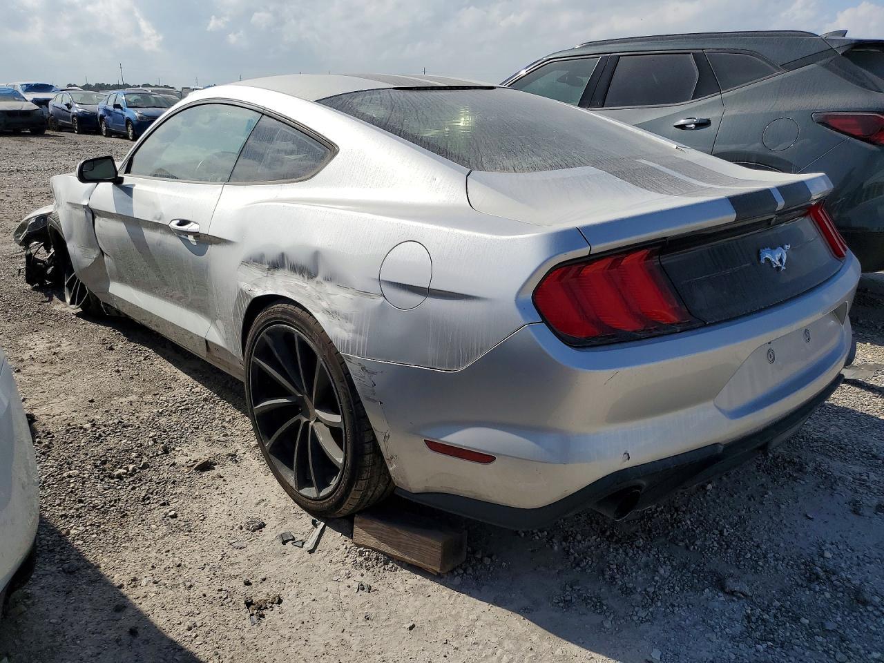 2018 Ford Mustang - Image 2