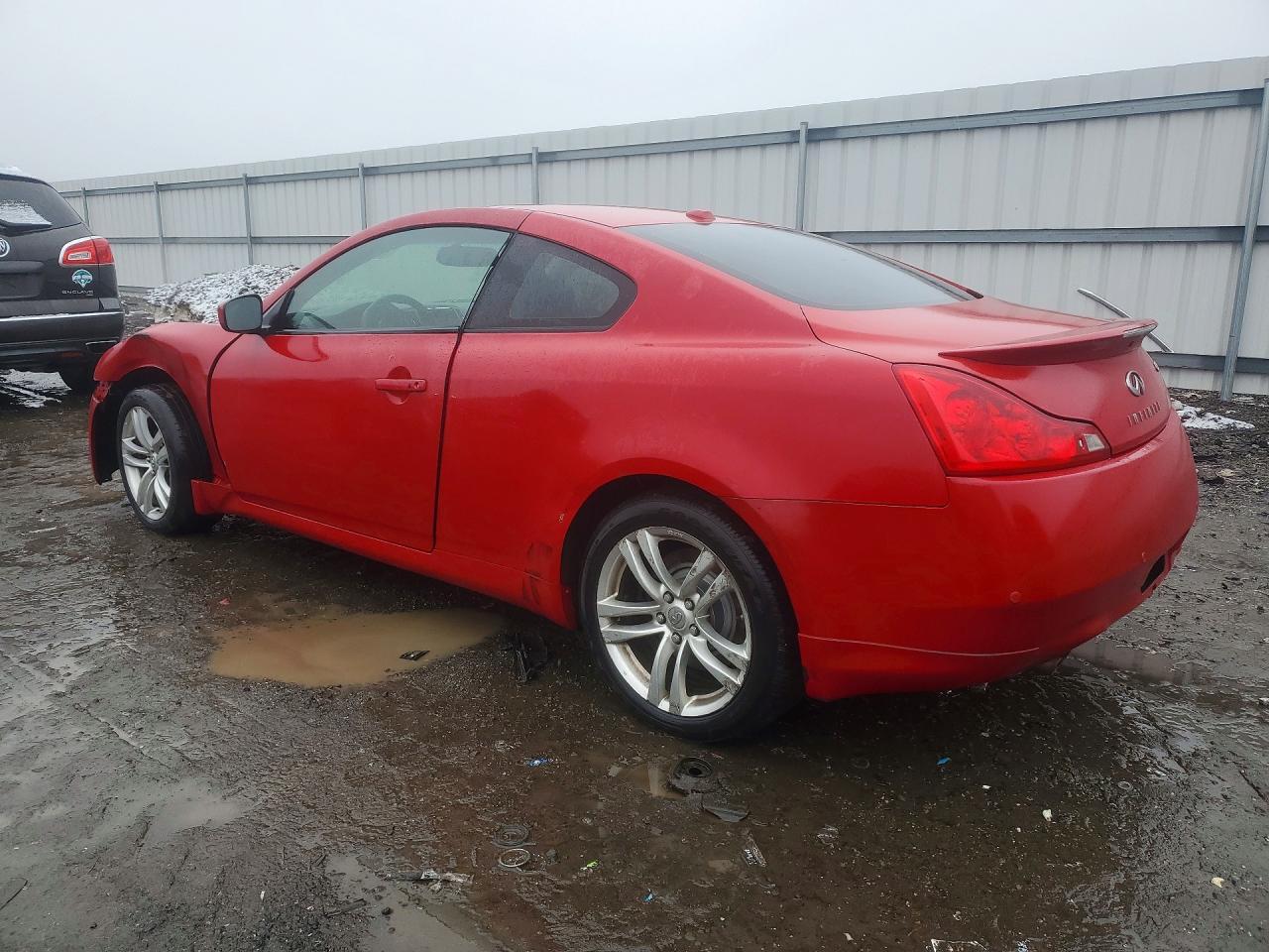 2010 Infiniti G37 - Image 2