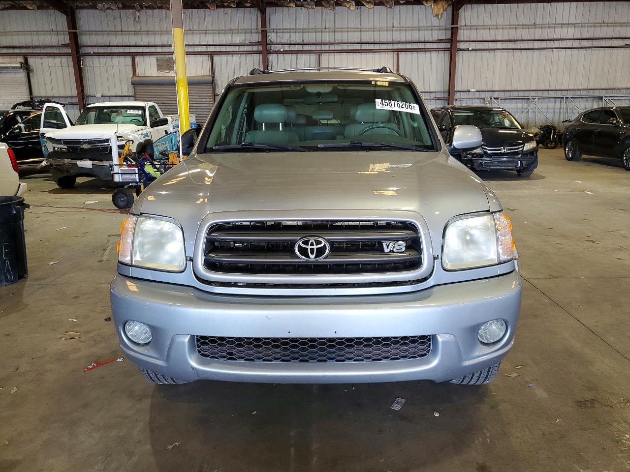 2003 Toyota Sequoia Sr5 - Image 5