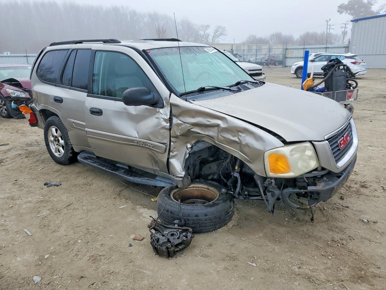 2003 GMC Envoy - Фото 4