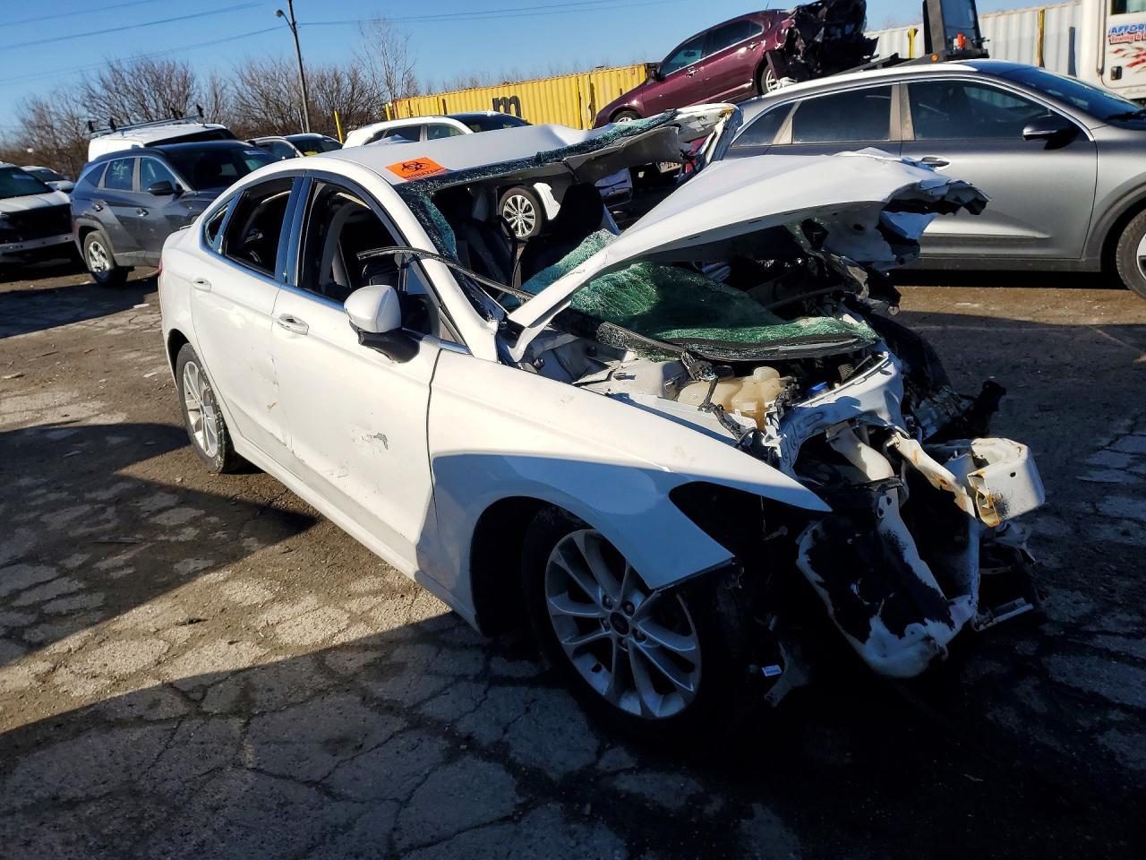 2019 Ford Fusion Se - Фото 4