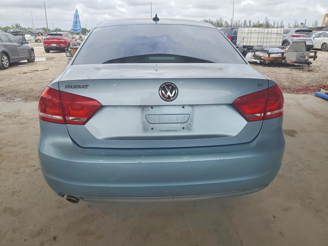 2012 Volkswagen Passat Se - Фото 6