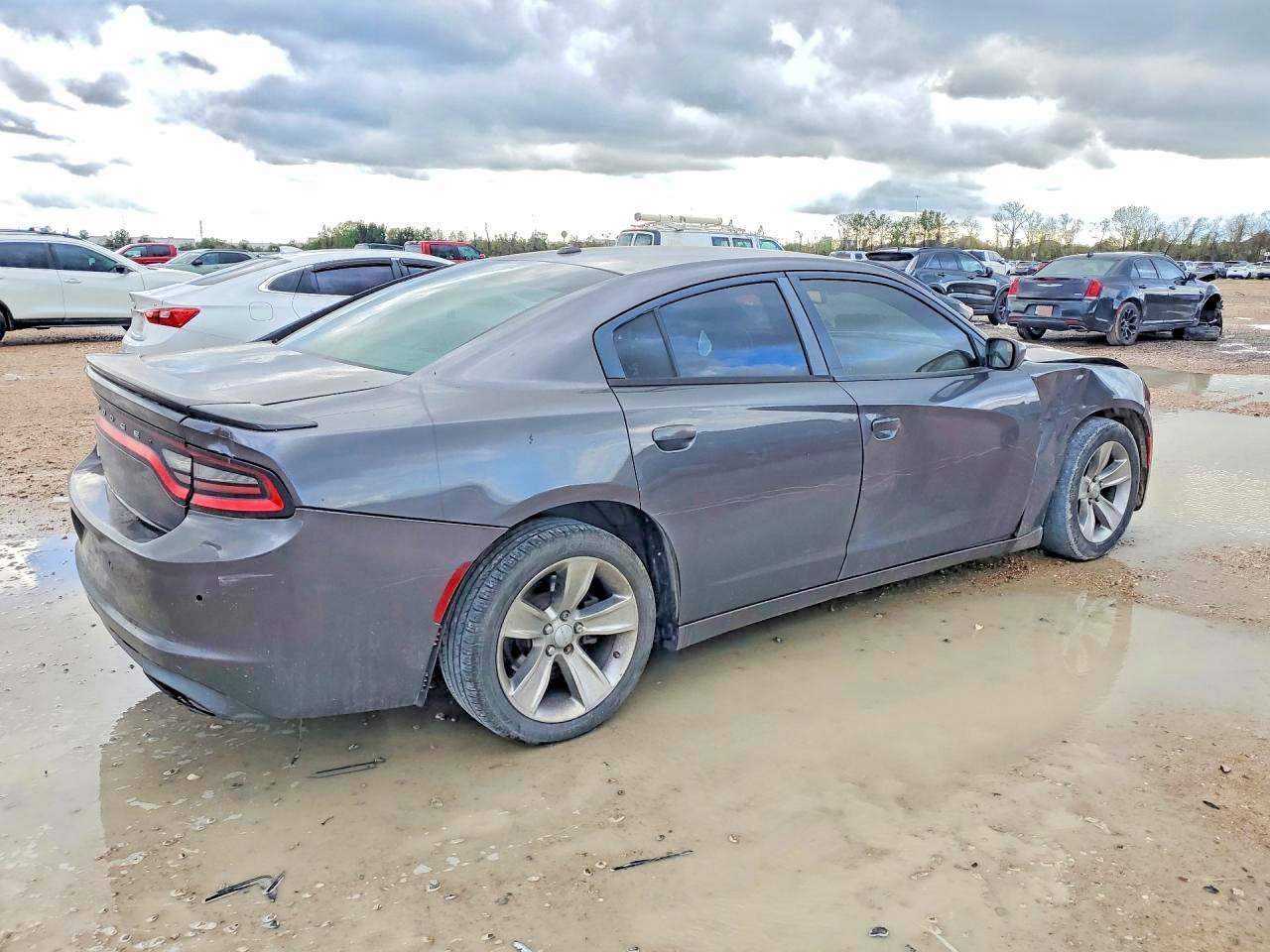 2015 Dodge Charger Se - Фото 3