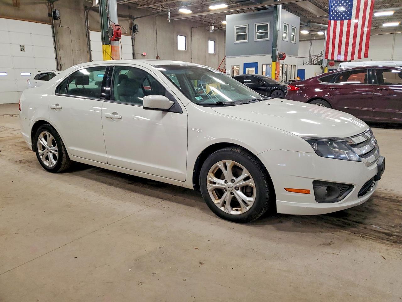 2012 Ford Fusion - Image 4