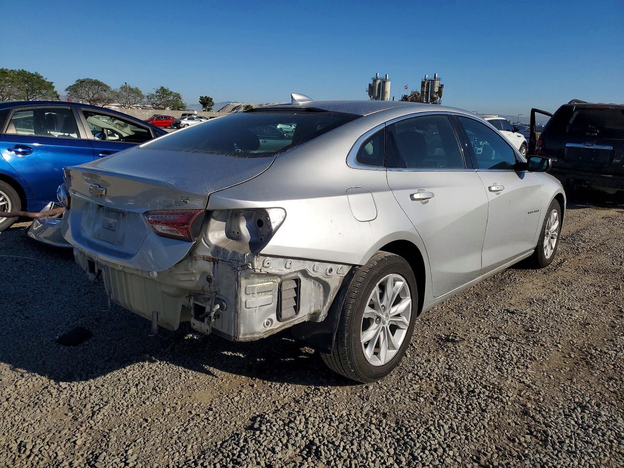2021 Chevrolet Malibu Lt - Фото 3