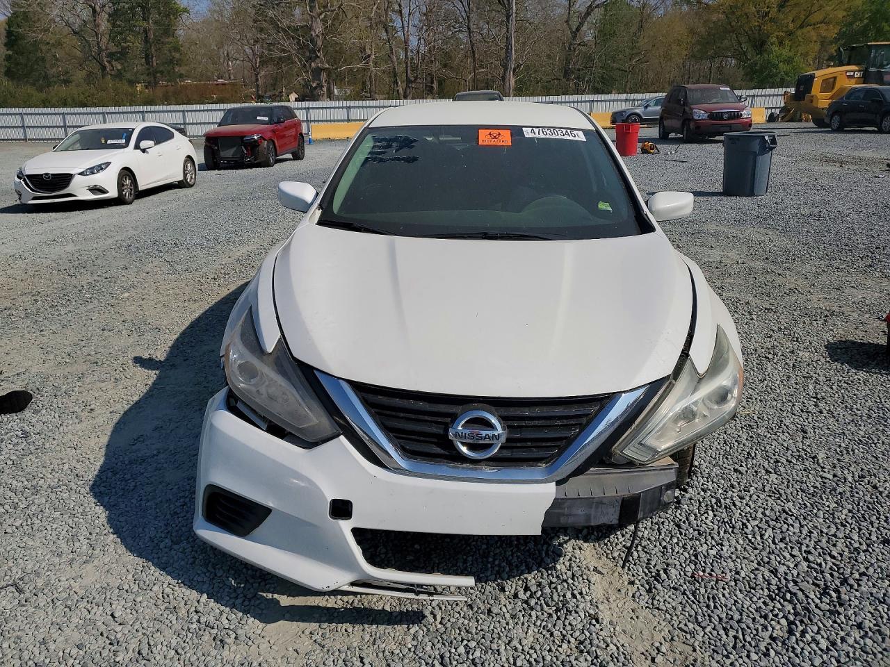 2016 Nissan Altima - Фото 5