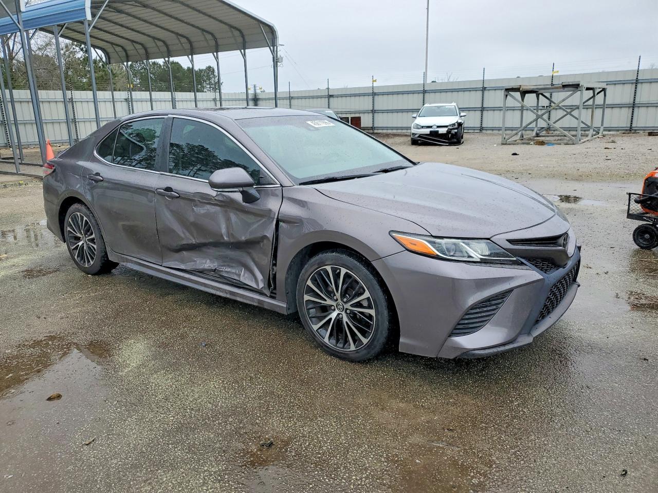 2018 Toyota Camry Se - Image 4