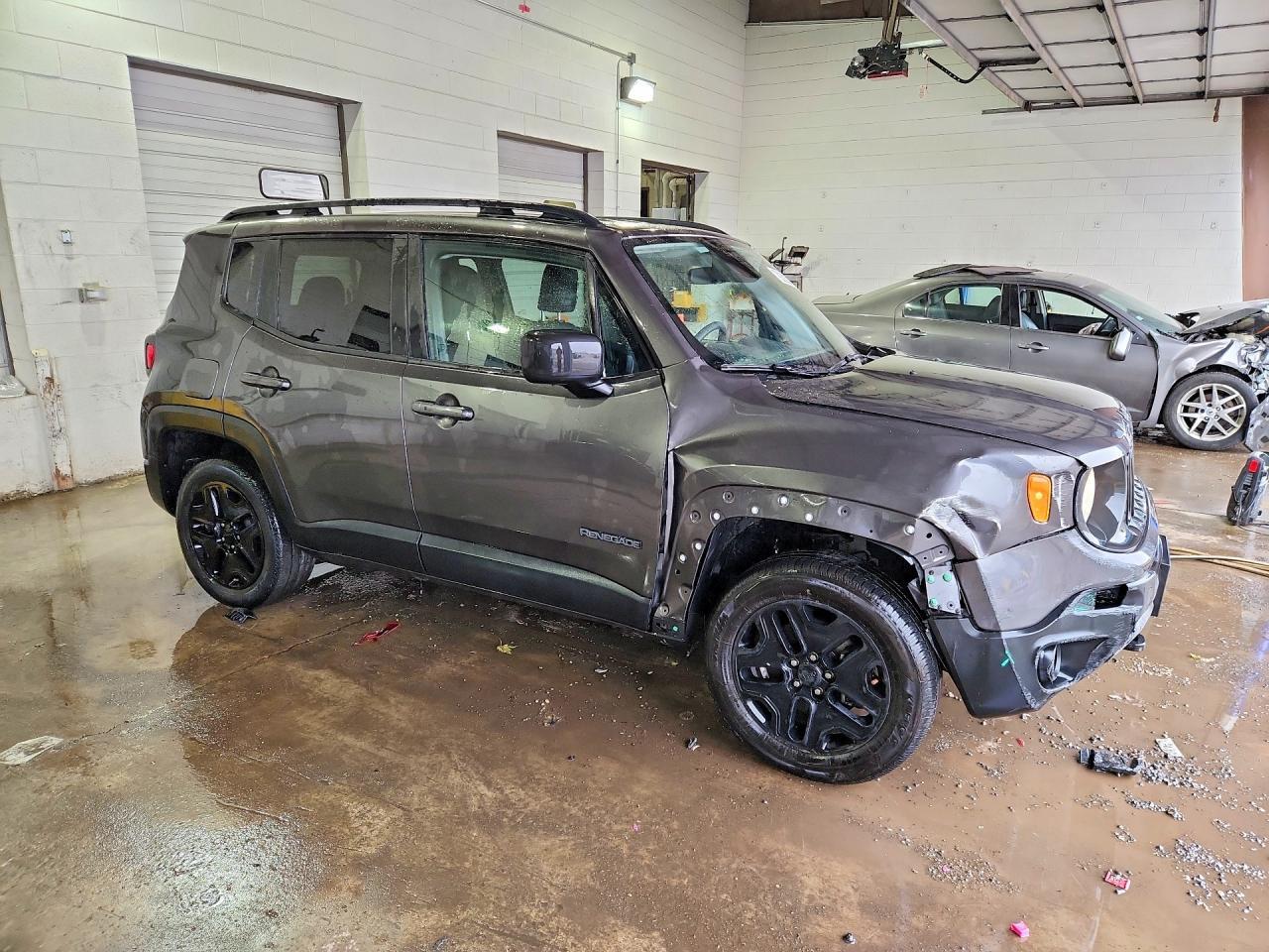 2018 Jeep Renegade Sport - Image 4