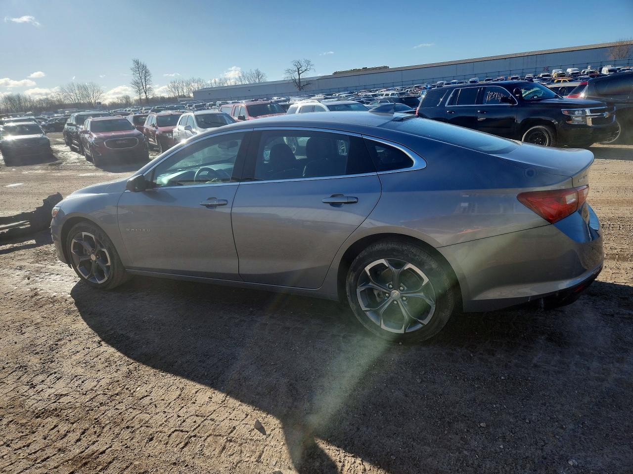 2024 Chevrolet Malibu Lt - Image 2