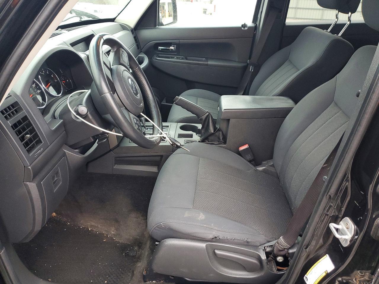 2012 Jeep Liberty Sport - Фото 7