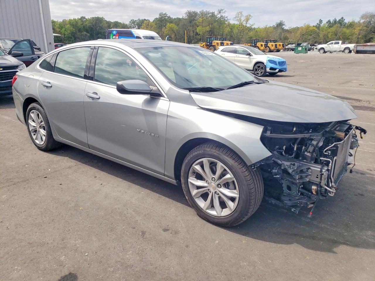 2024 Chevrolet Malibu Lt - Image 4