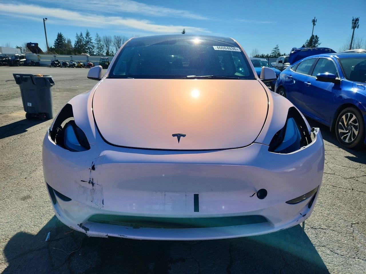 2023 Tesla Model Y - Image 5