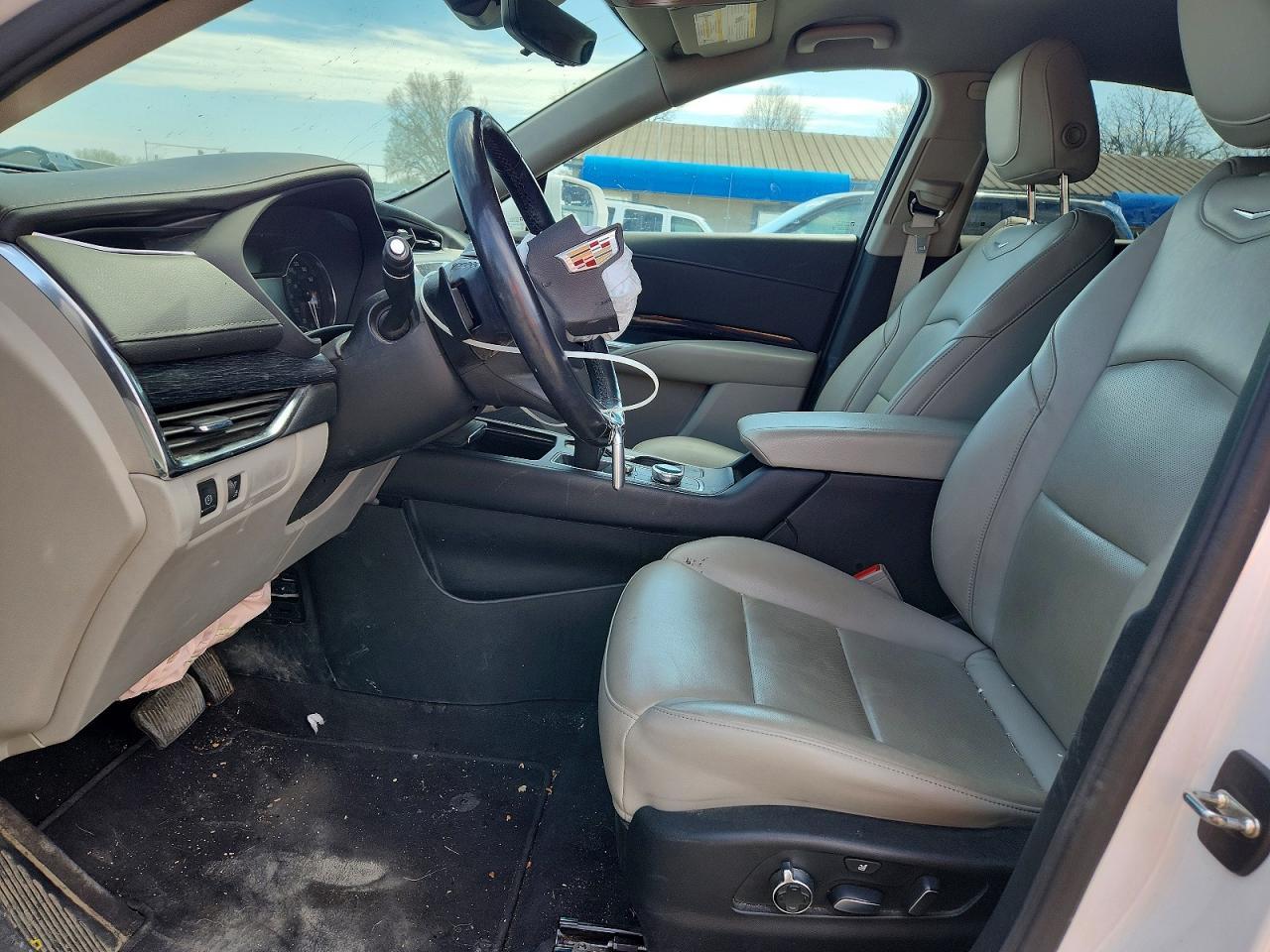 2020 Cadillac Xt4 Premium Luxury - Image 7