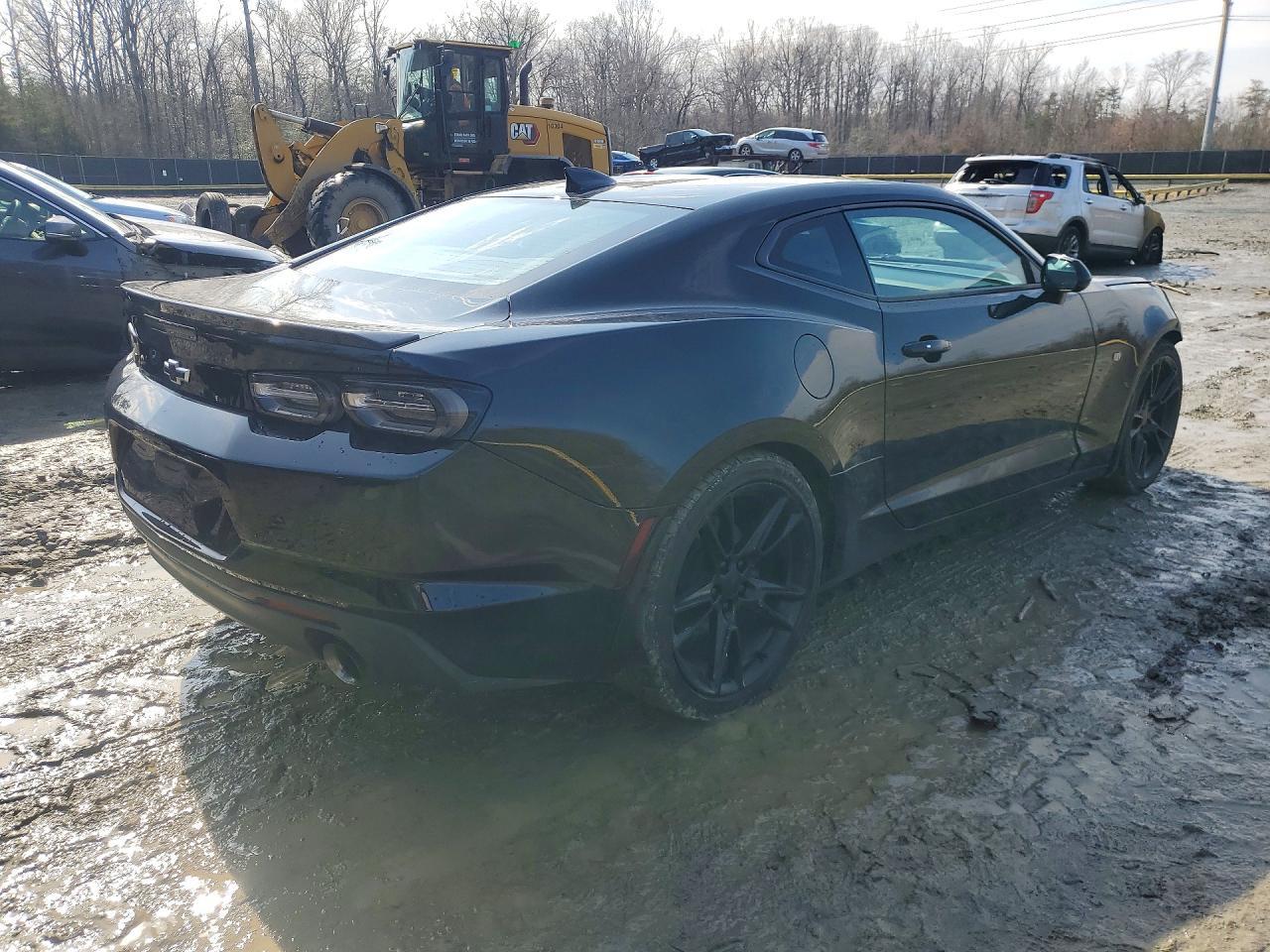 2020 Chevrolet Camaro Ls - Image 3