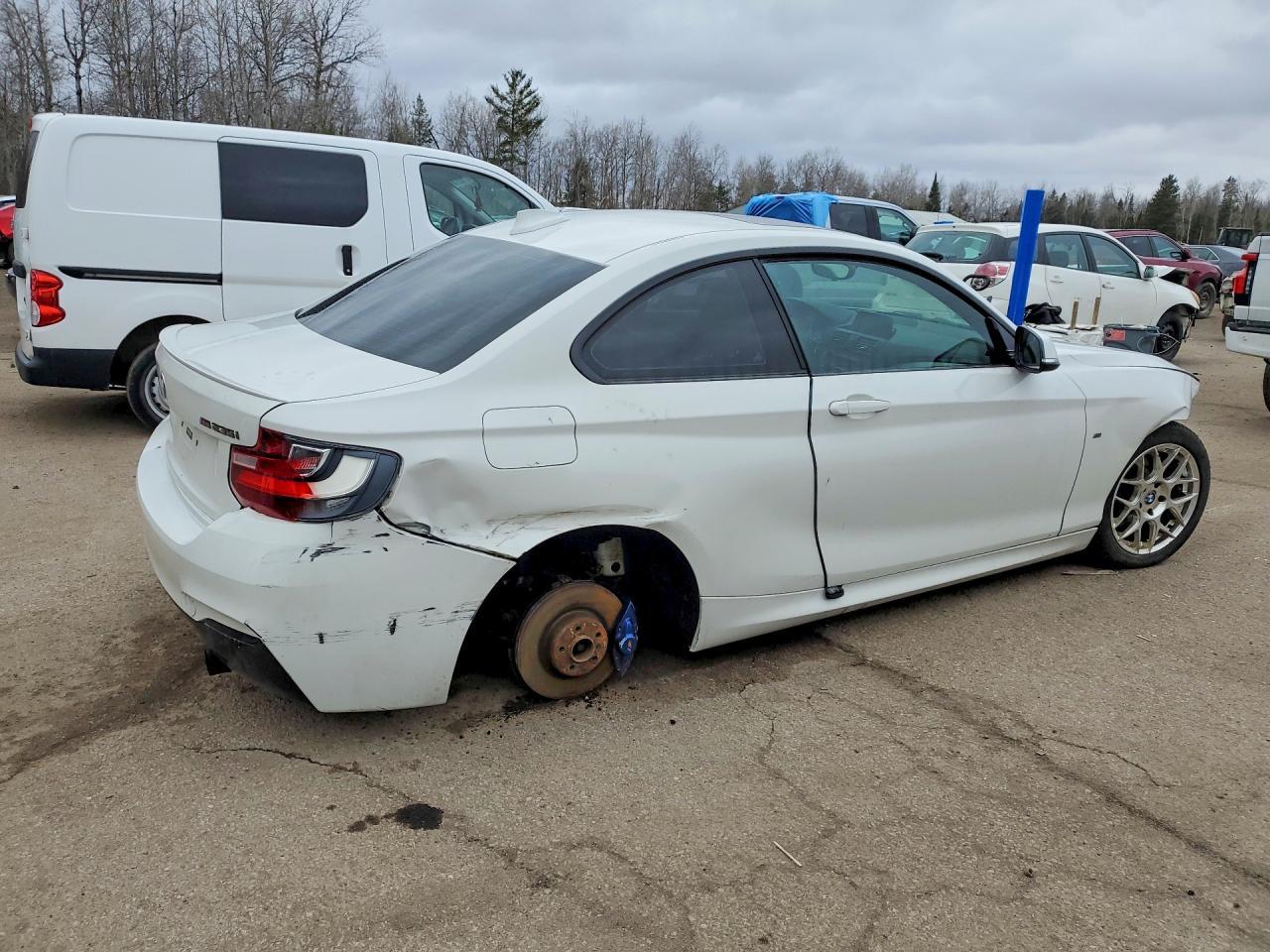 2015 BMW M235Xi - Фото 3