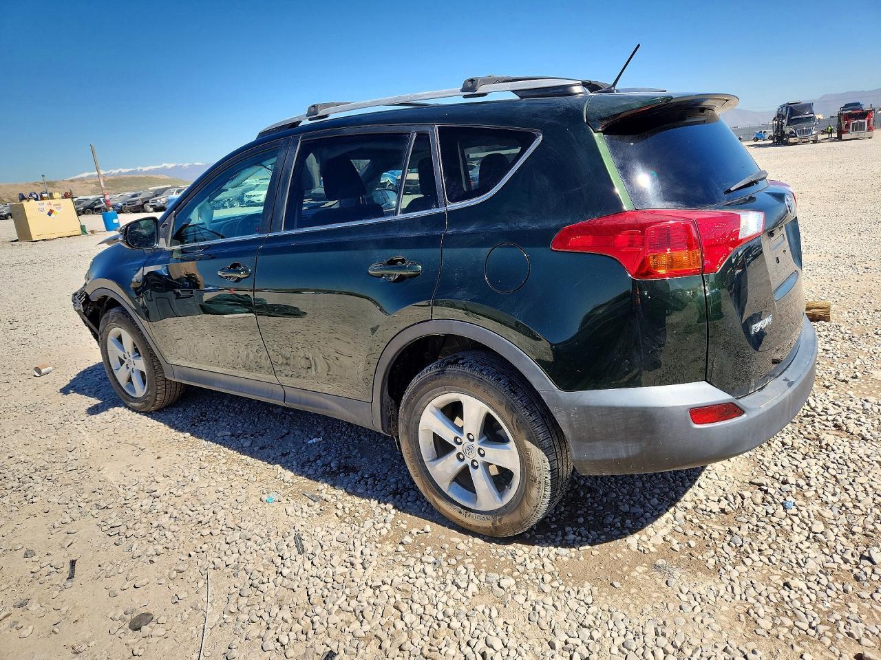 2013 Toyota Rav4 Xle - Image 2