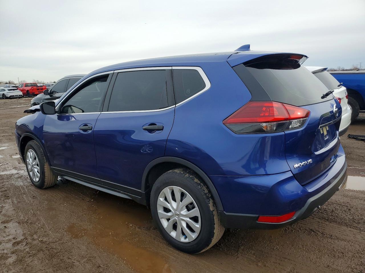 2019 Nissan Rogue S - Image 2