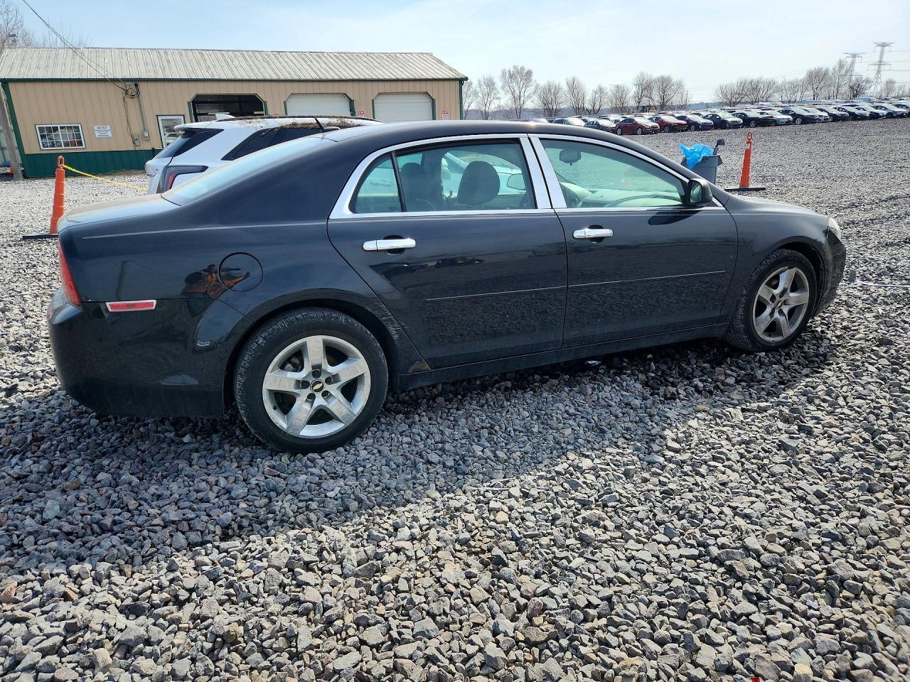 2011 Chevrolet Malibu Ls - Image 3