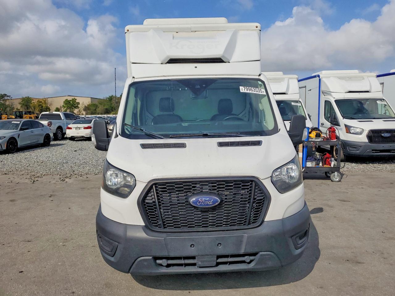 2020 Ford Transit Delivery Truck - Фото 5