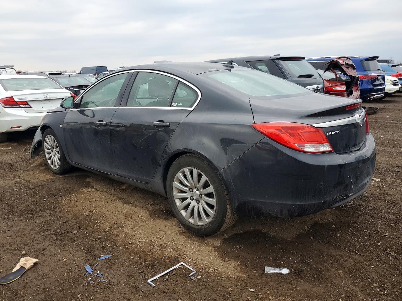 2011 Buick Regal - Фото 2