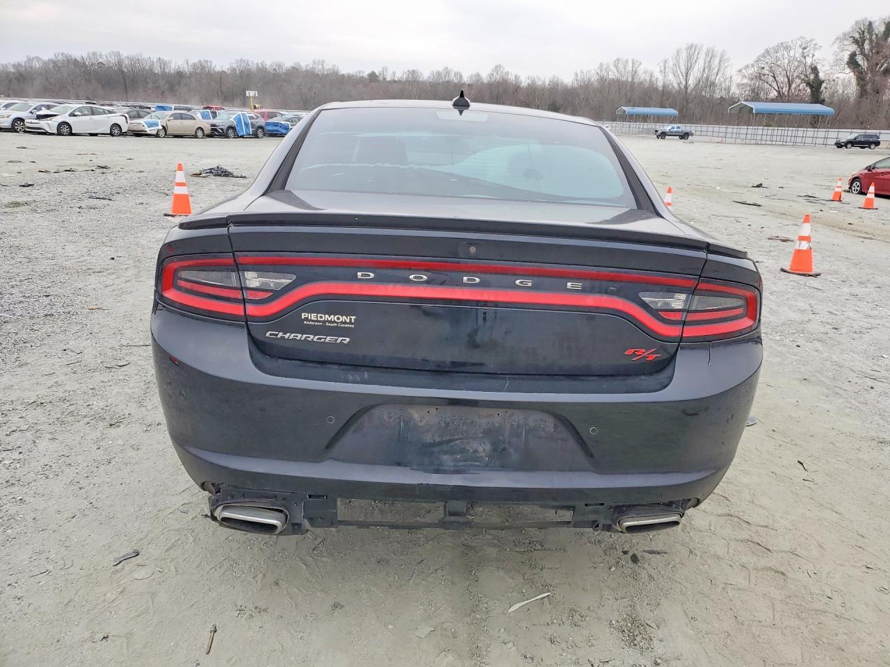 2016 Dodge Charger R - Фото 6