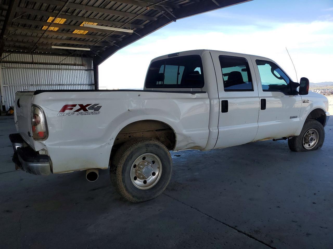 2004 Ford F250 Super Duty - Image 3