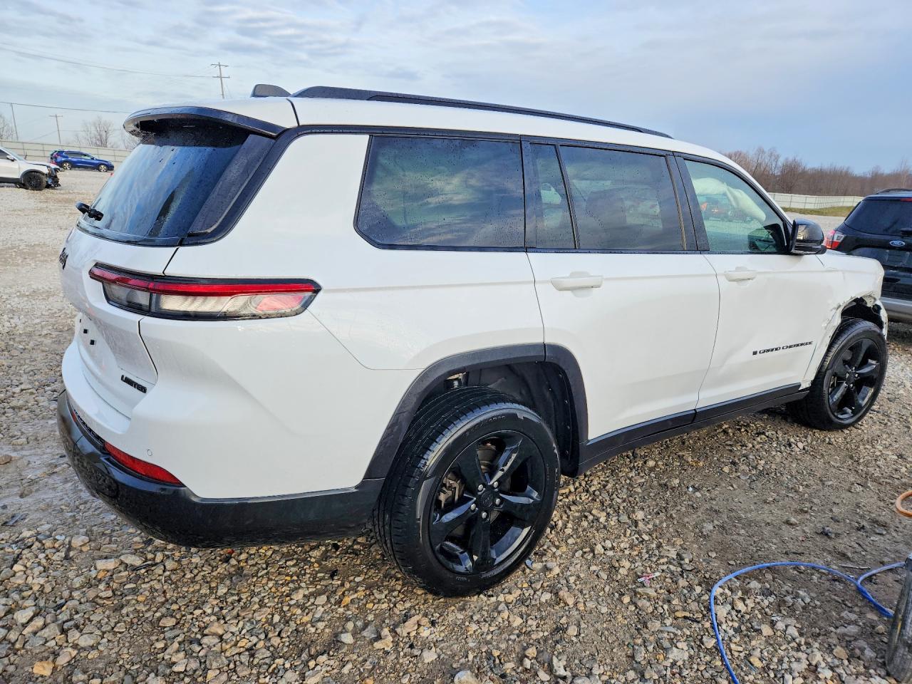 2022 Jeep Grand Cherokee L Limited - Фото 3