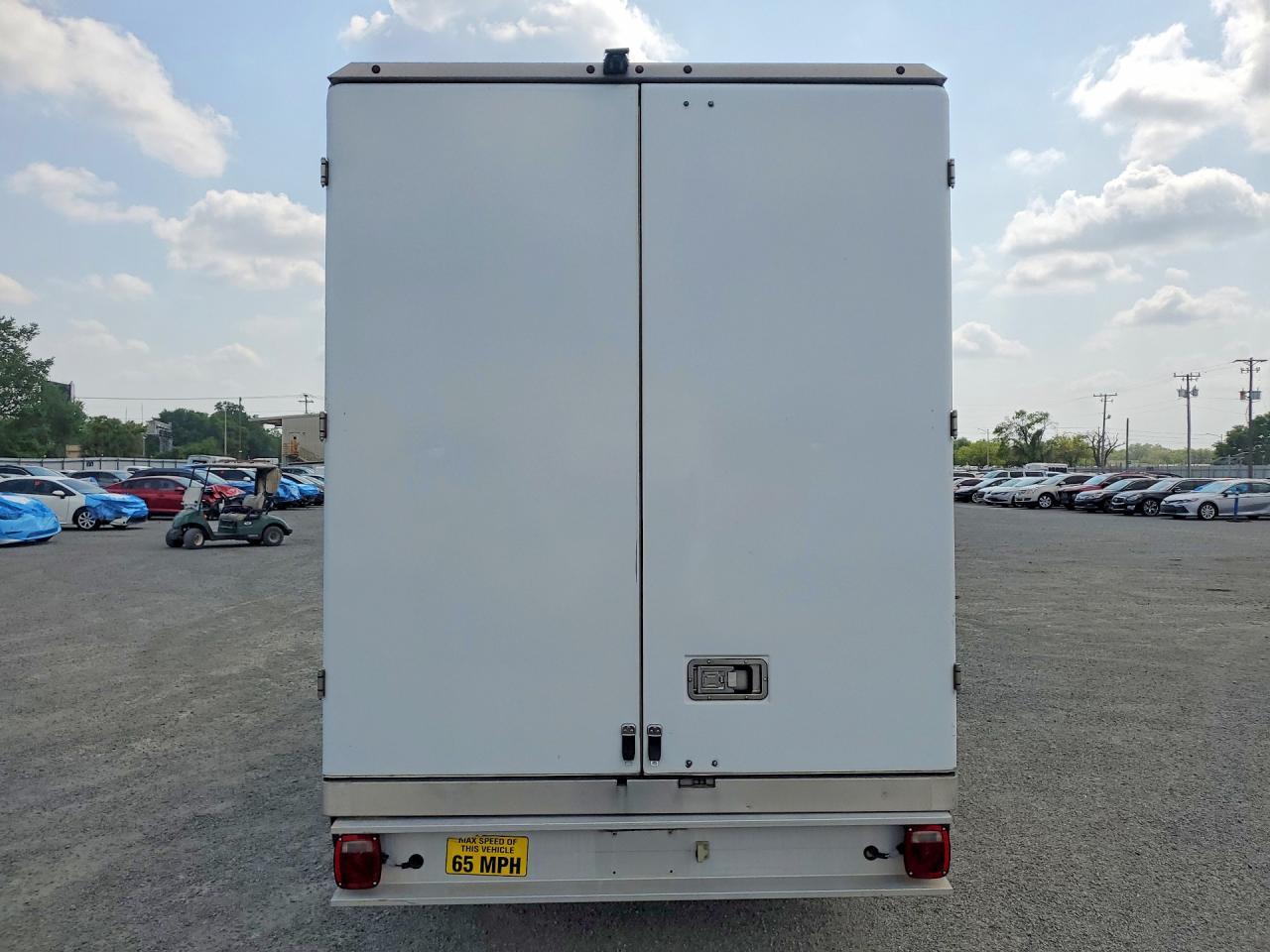 2020 Ford Transit Delivery Van - Фото 6