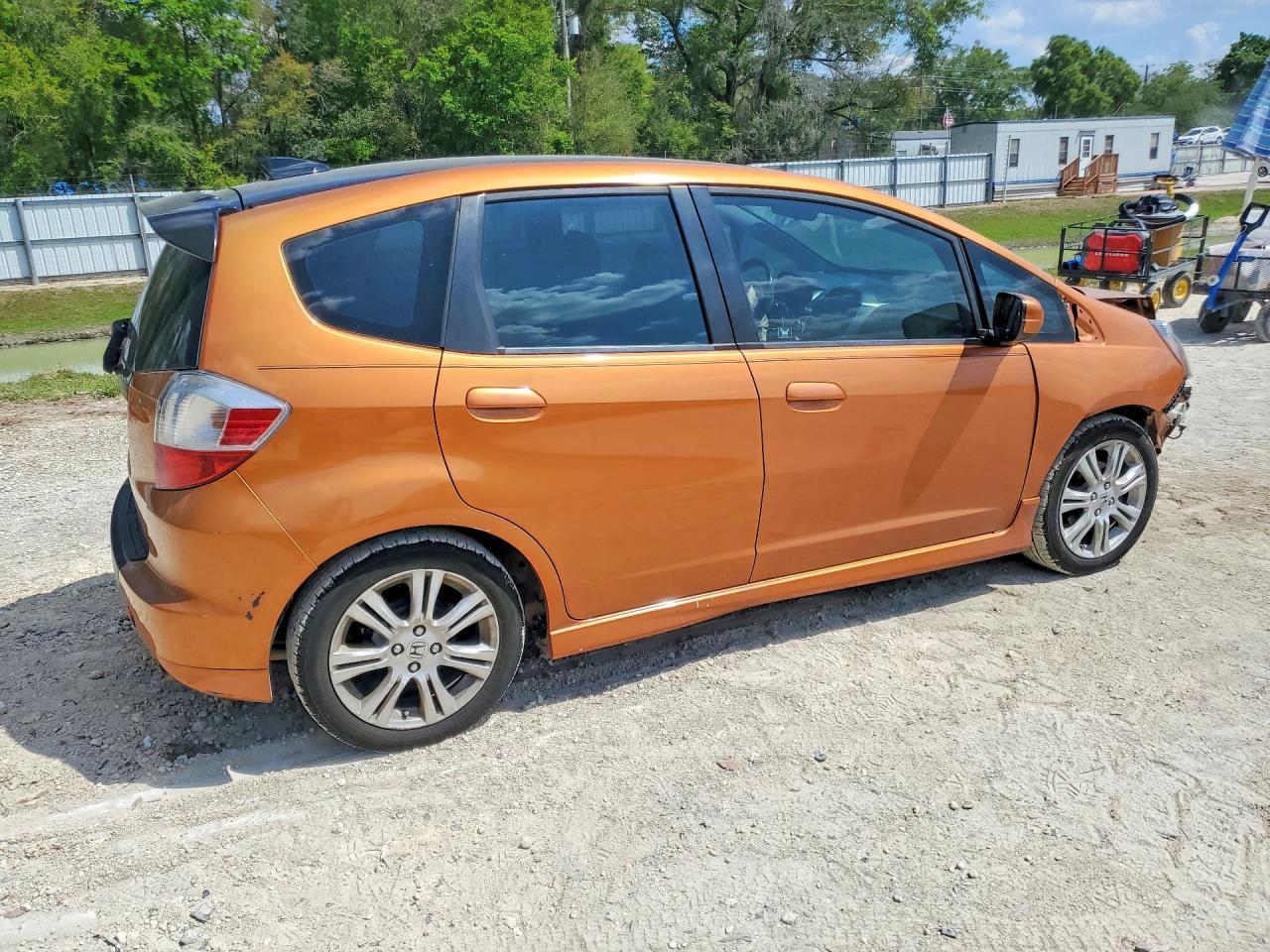 2011 Honda Fit Sport - Фото 3