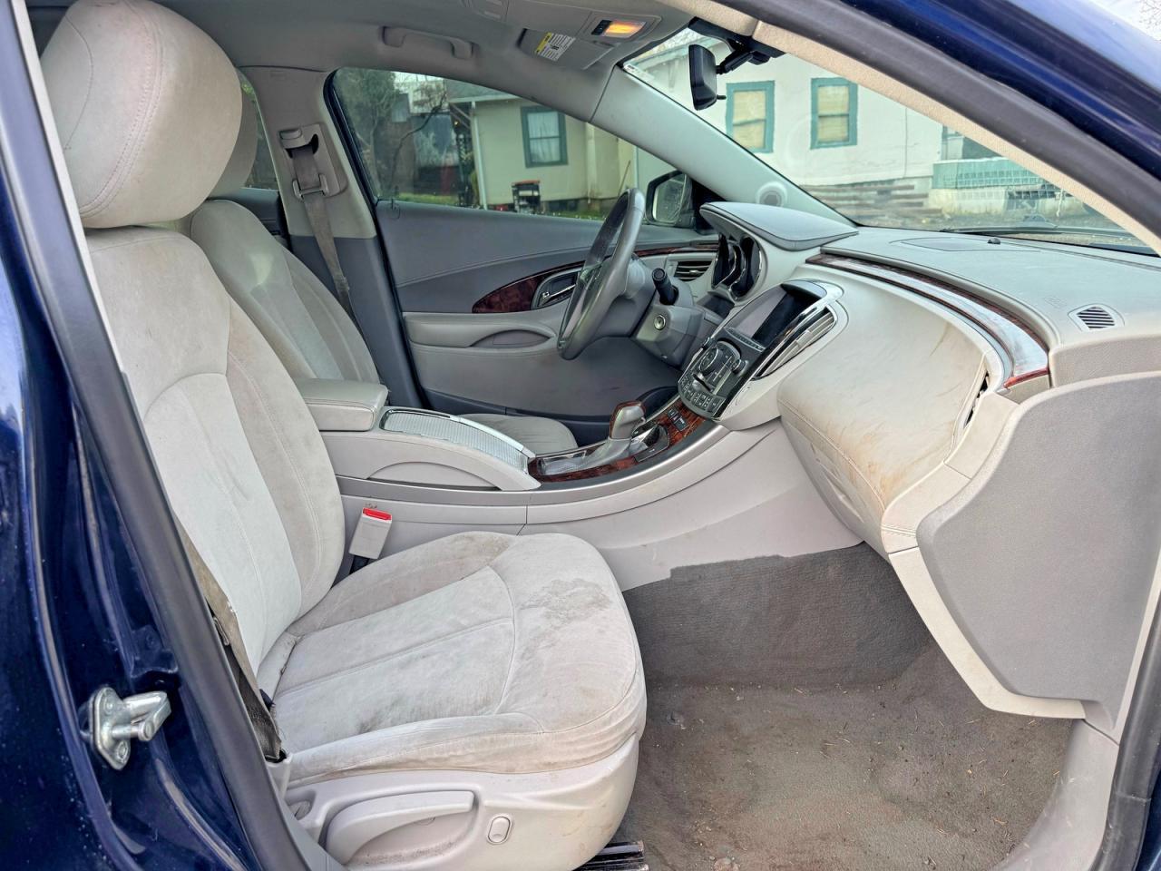 2012 Buick Lacrosse - Image 5