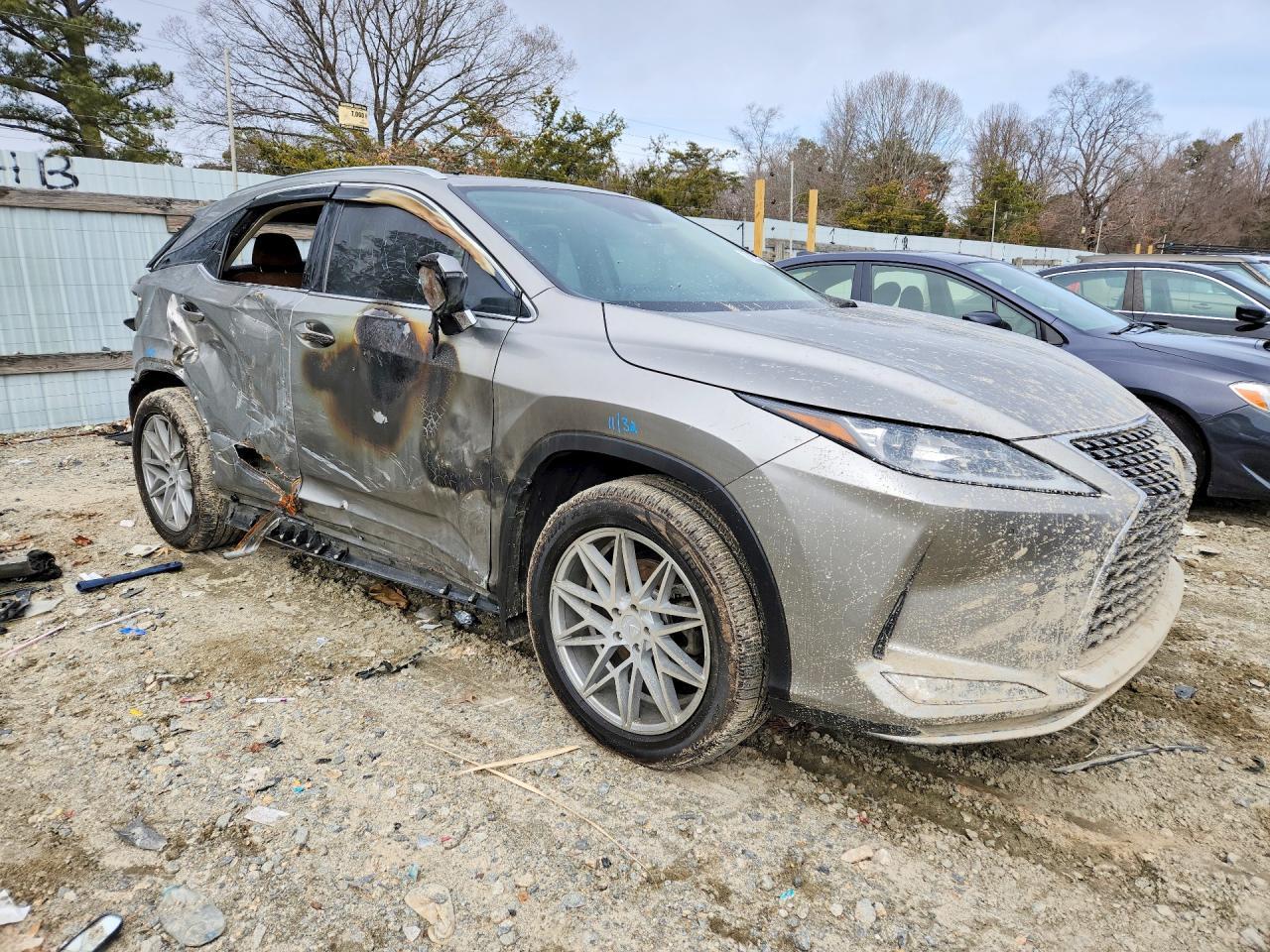 2022 Lexus Rx 350 - Image 4