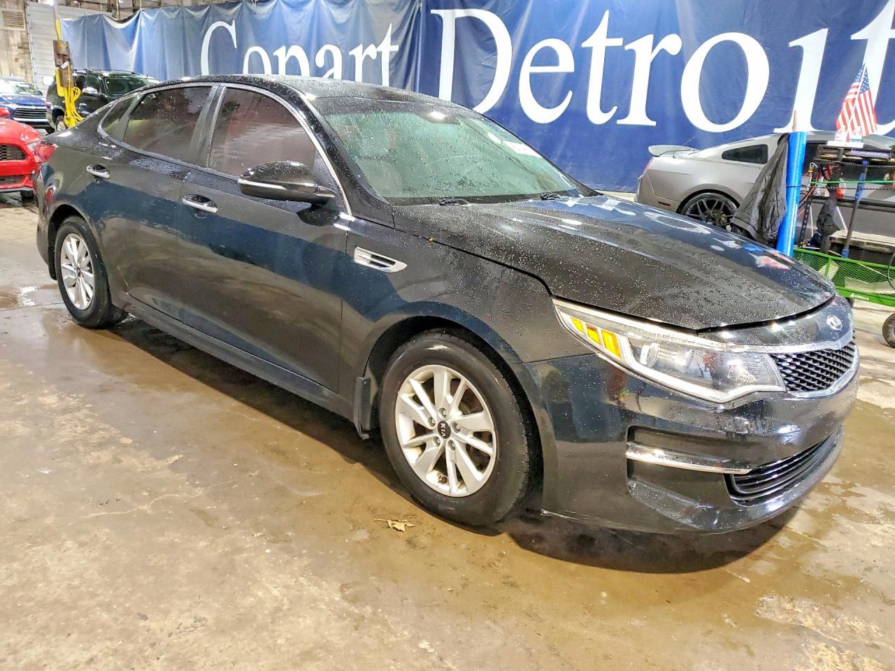 2016 Kia Optima Lx - Image 4