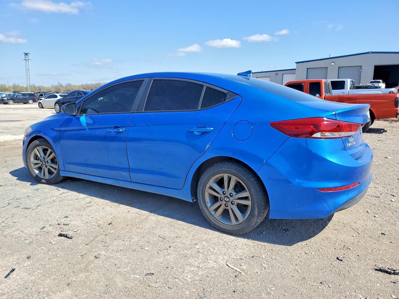 2017 Hyundai Elantra Value Edition - Image 2