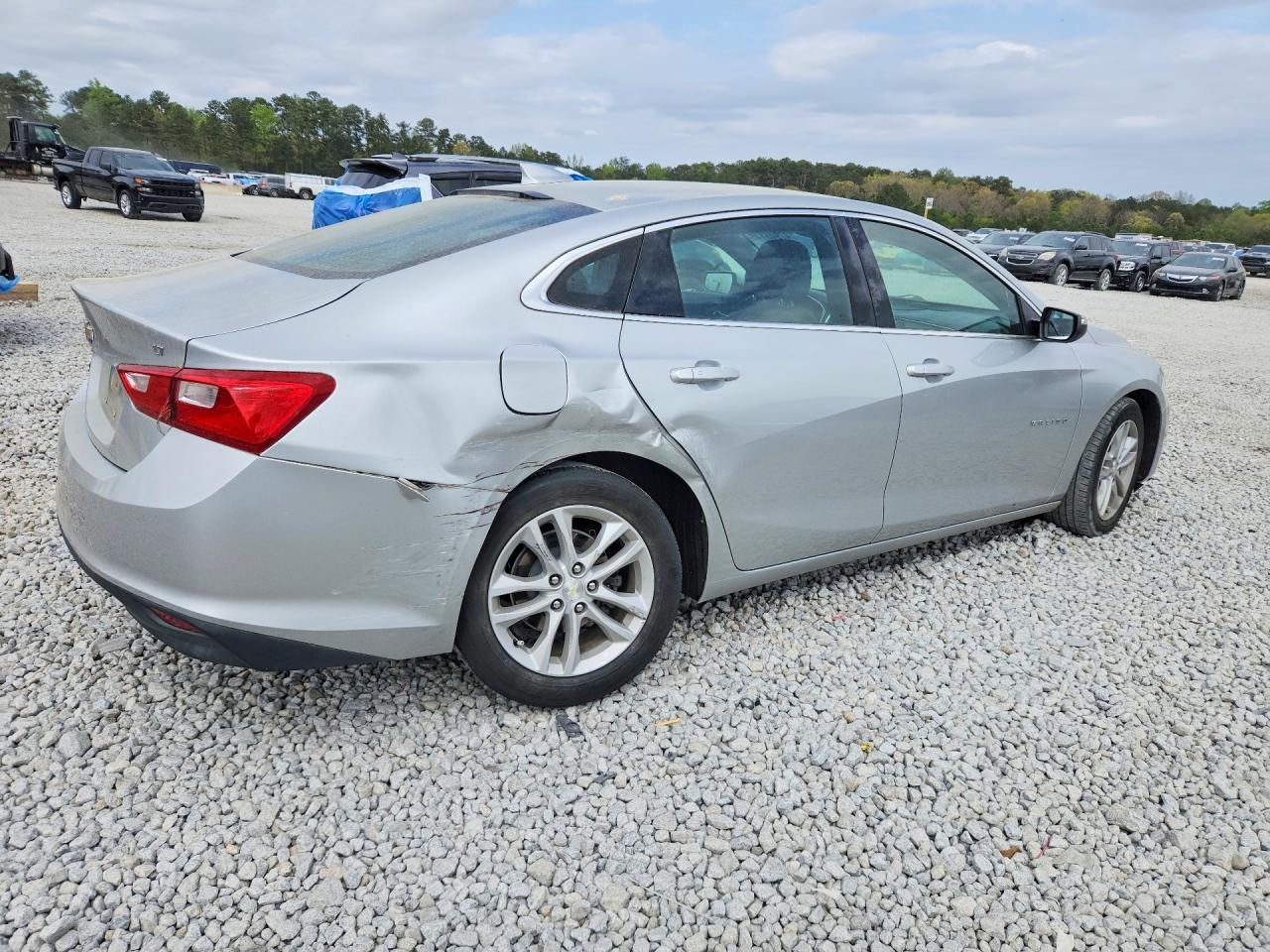 2016 Chevrolet Malibu Lt - Image 3