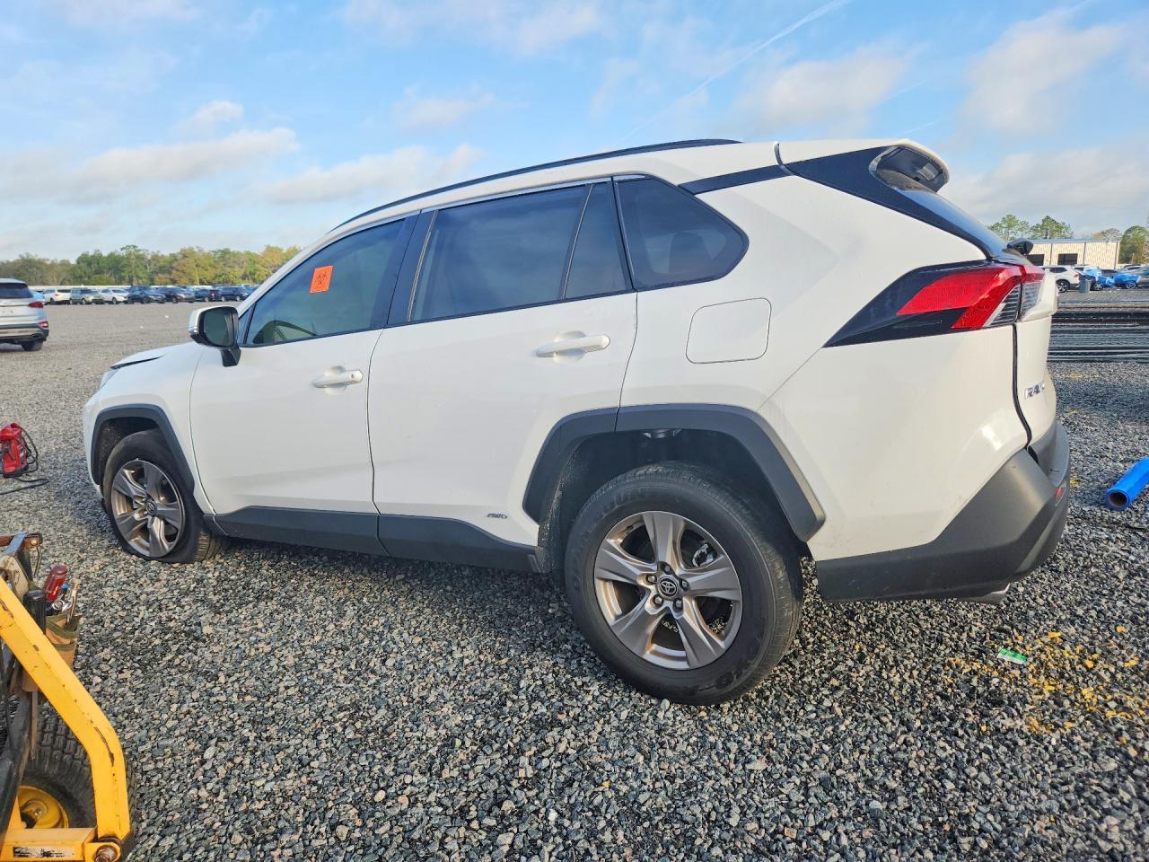2024 Toyota Rav4 Hybrid Xle - Фото 2