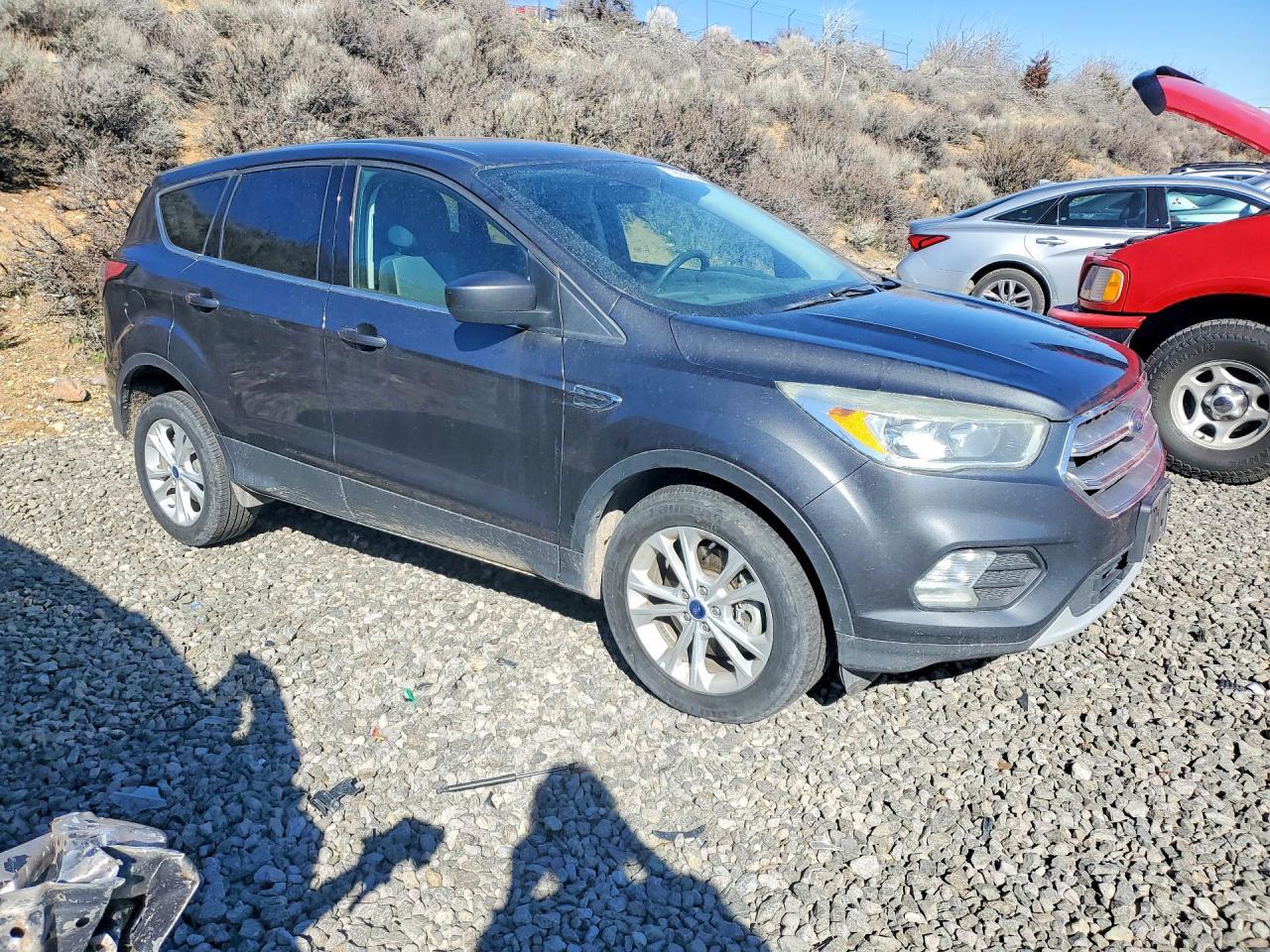 2017 Ford Escape Se - Фото 4
