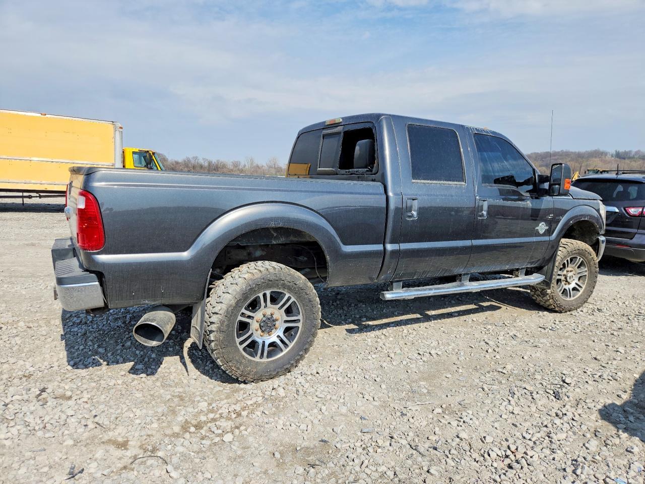 2016 Ford F350 Super Duty - Фото 3