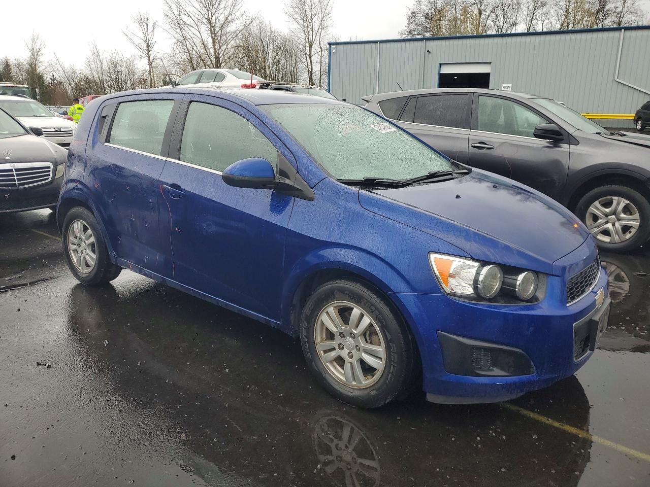 2014 Chevrolet Sonic Lt - Image 4