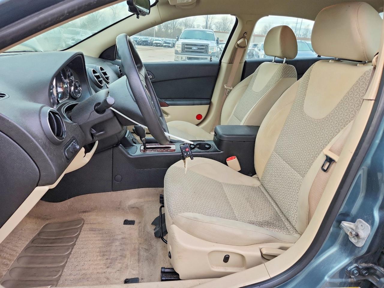 2009 Pontiac G6 Base - Image 7