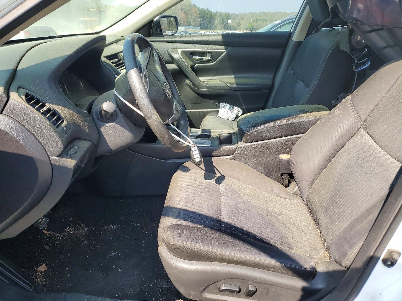 2016 Nissan Altima - Фото 7