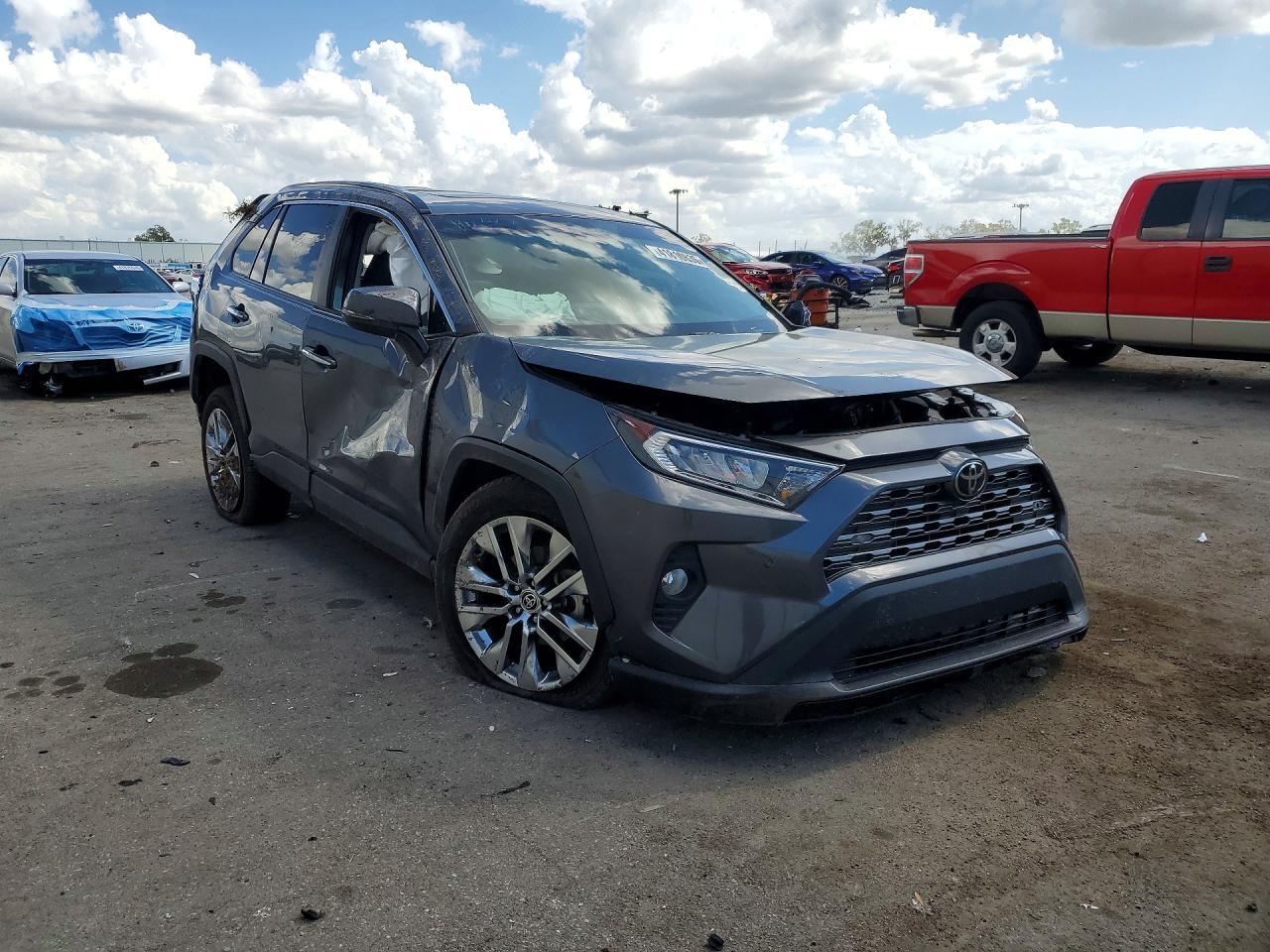 2021 Toyota Rav4 Limited - Image 4