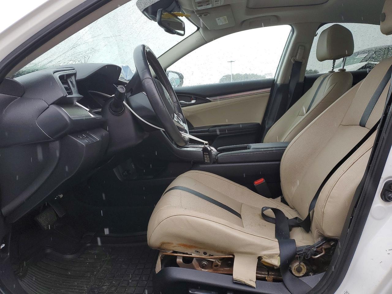 2018 Honda Civic Touring - Фото 7