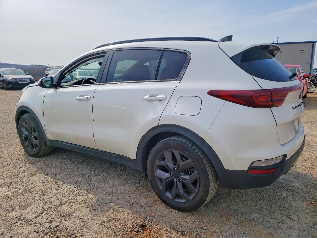 2022 Kia Sportage Nightfall - Фото 2