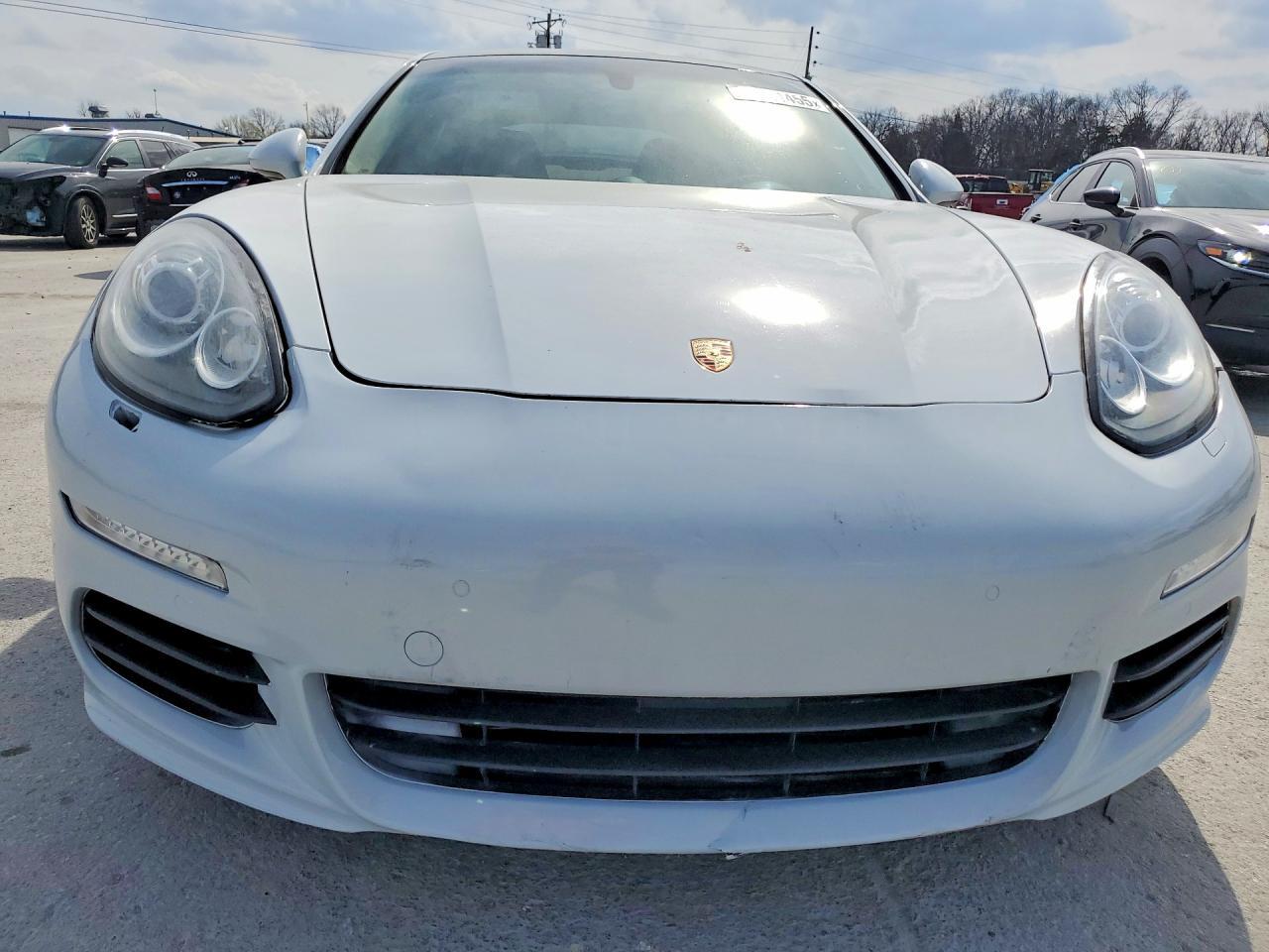 2016 Porsche Panamera 2 - Фото 5