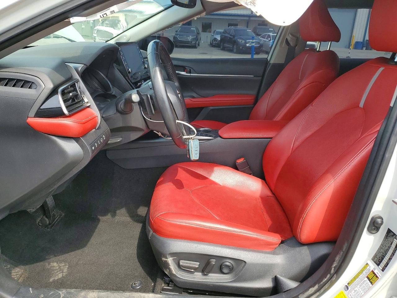 2022 Toyota Camry Xse V6 - Фото 7