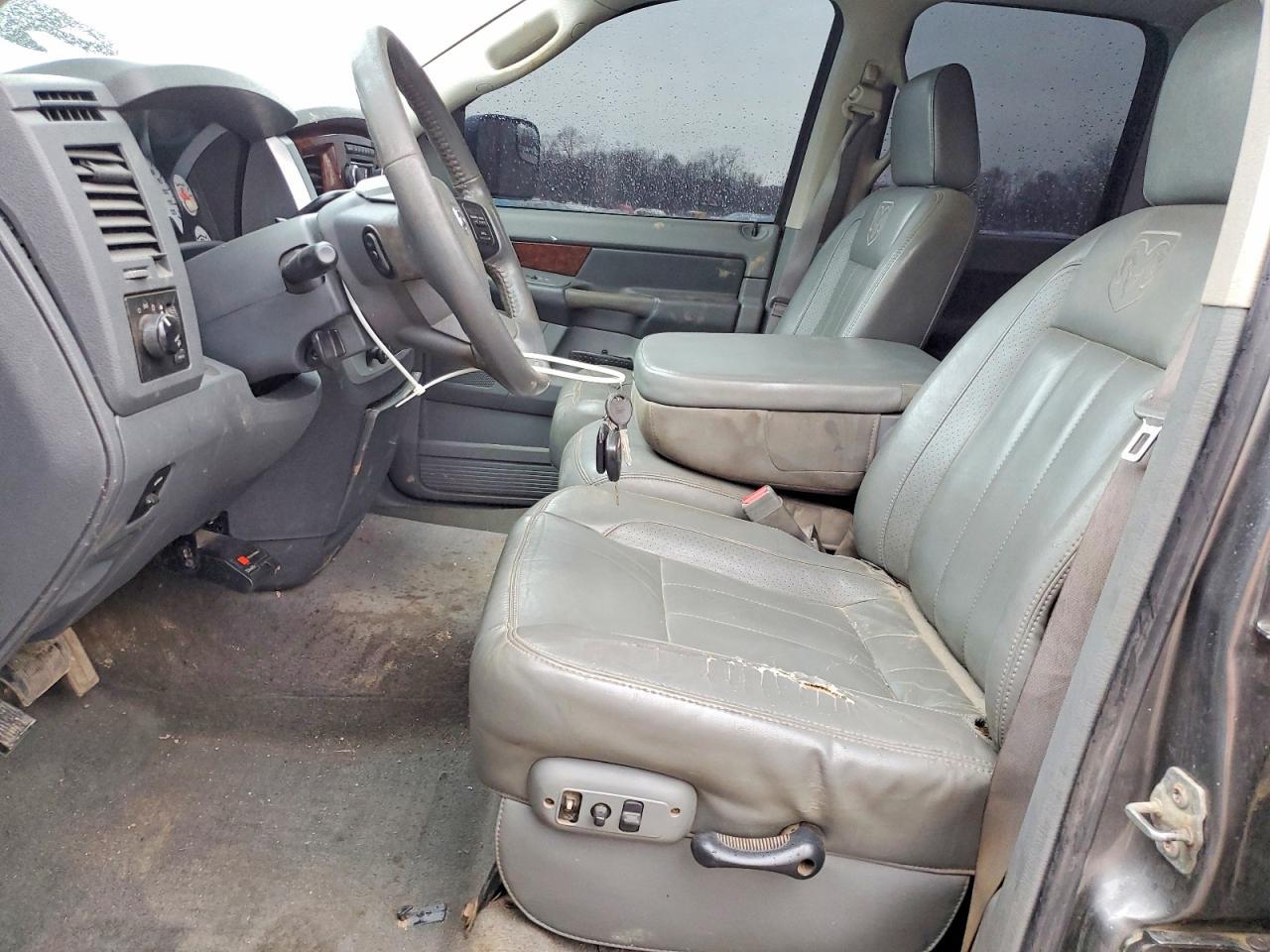 2008 Dodge Ram 2500 St - Image 7