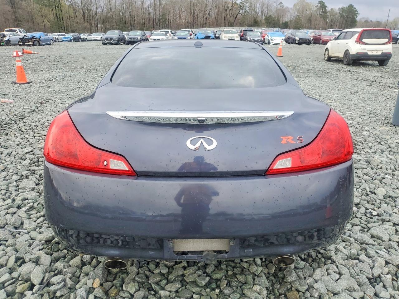 2009 Infiniti G37 Coupe Base - Image 6