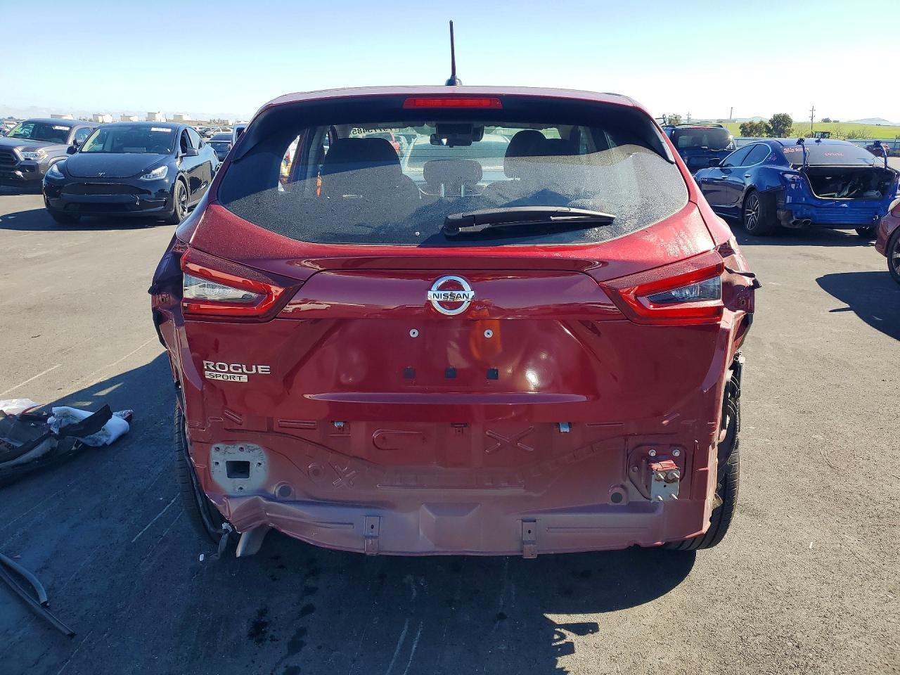 2020 Nissan Rogue Sport S - Фото 6